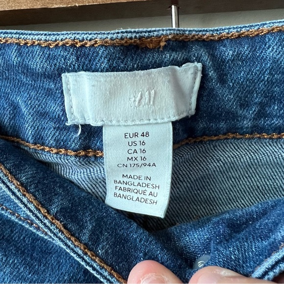 H&M Skinny Jeans - Picture 3 of 5